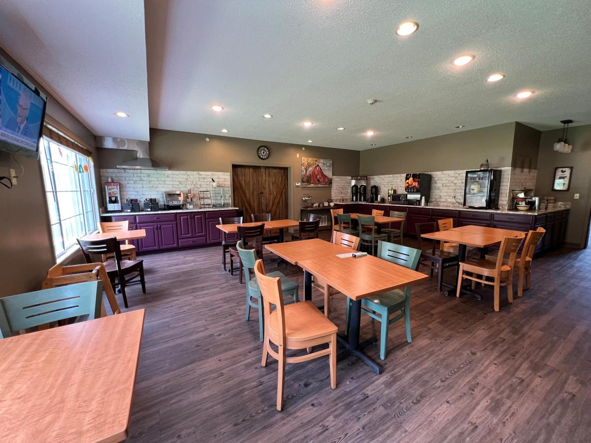 Country Inn Walker エクステリア 写真