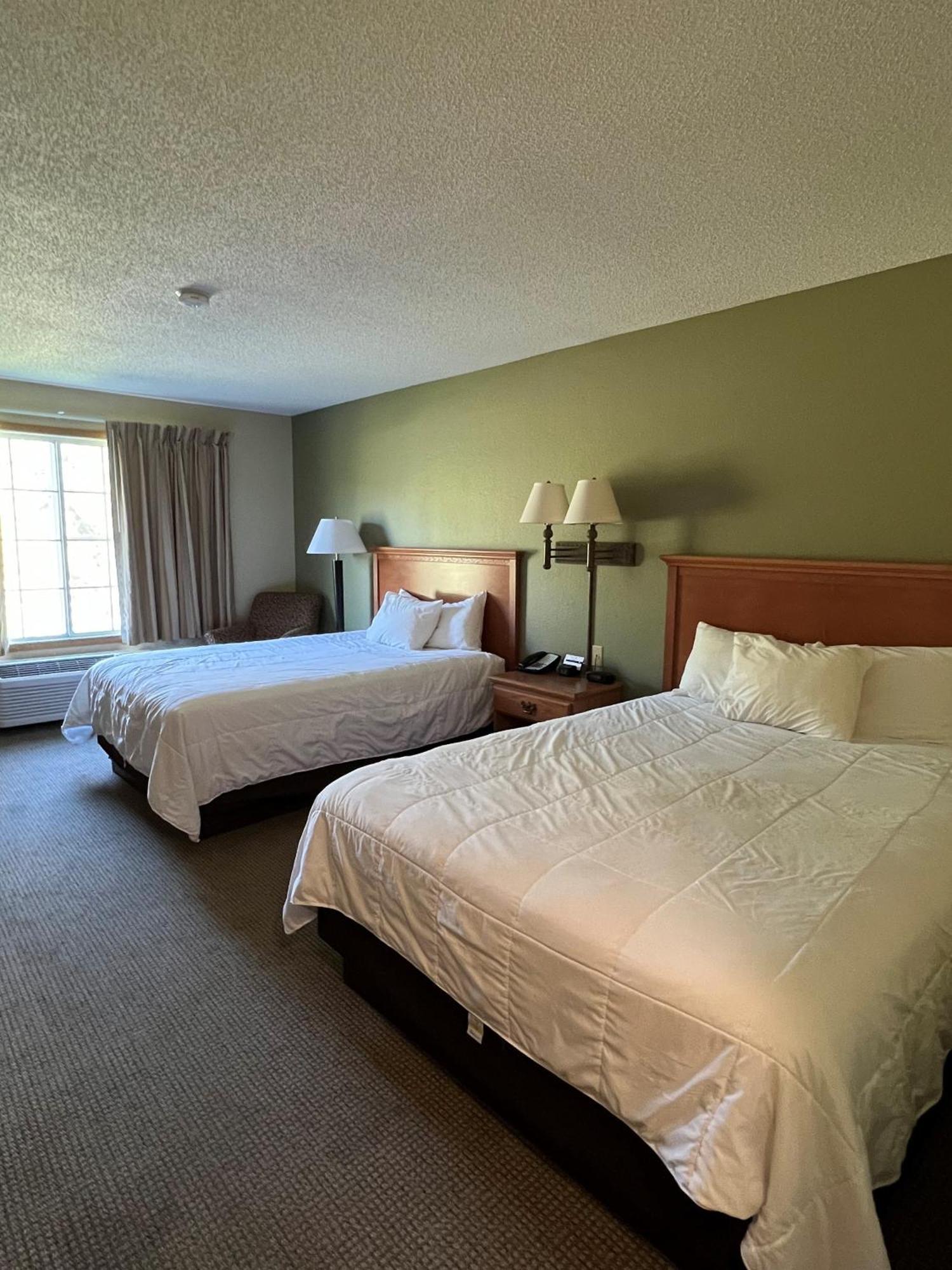 Country Inn Walker エクステリア 写真