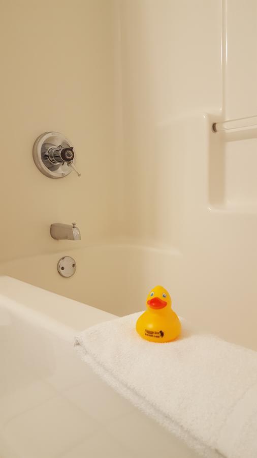Country Inn Walker エクステリア 写真